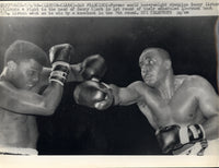 LISTON, SONNY-HENRY CLARK WIRE PHOTO (19681ST ROUND)