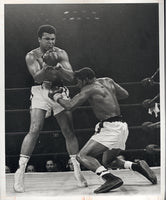 ALI, MUHAMMAD-FLOYD PATTERSON II WIRE PHOTO (1972)