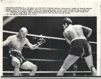 BRISCOE, BENNIE-RAFAEL GUITERREZ WIRE PHOTO (1971-1ST ROUND)