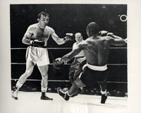 BASILIO, CARMEN-JOHNNY SAXTON WIRE PHOTO (1957-2ND ROUND)