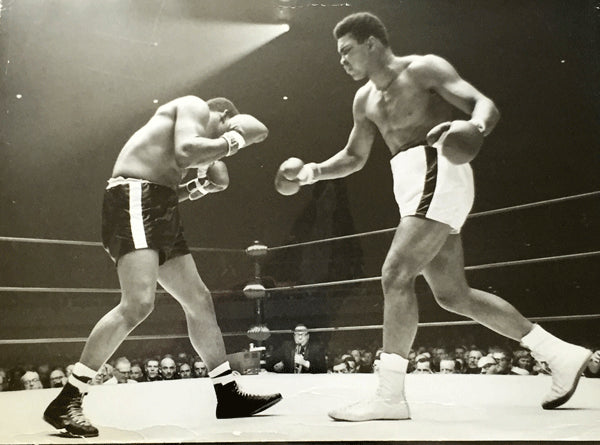 ALI, MUHAMMAD-FLOYD PATTERSON I ORIGINAL LARGE FORMAT PHOTO (1965)