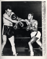 HART, GARNET "SUGAR"- RALPH DUPAS WIRE PHOTO )1958-9TH ROUND)