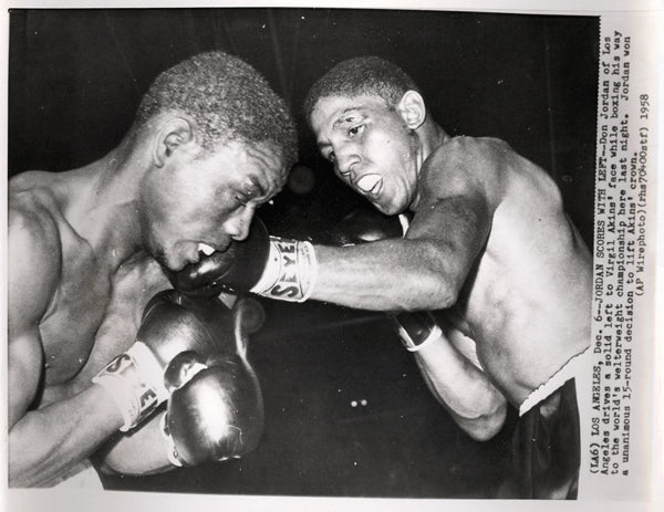 JORDAN, DON-VIRGIL AKINS I WIRE PHOTO (1958)