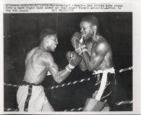 JORDAN, DON-VIRGIL AKINS II WIRE PHOTO (19595TH ROUND)