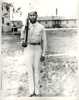 ROBINSON, SUGAR RAY ORIGINAL PHOTO (WORLD WAR II IN ARMY)