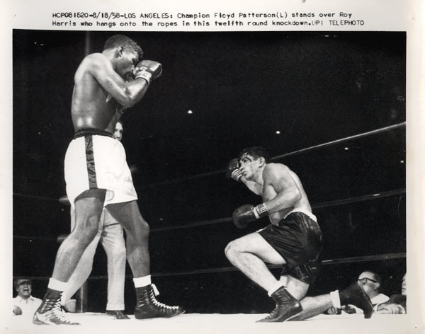 PATTERSON, FLOYD-ROY HARRIS WIRE PHOTO (1958-12TH ROUND)