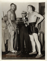 LOUIS, JOE-TOMMY FARR WIRE PHOTO (1937-WEIGHING IN)