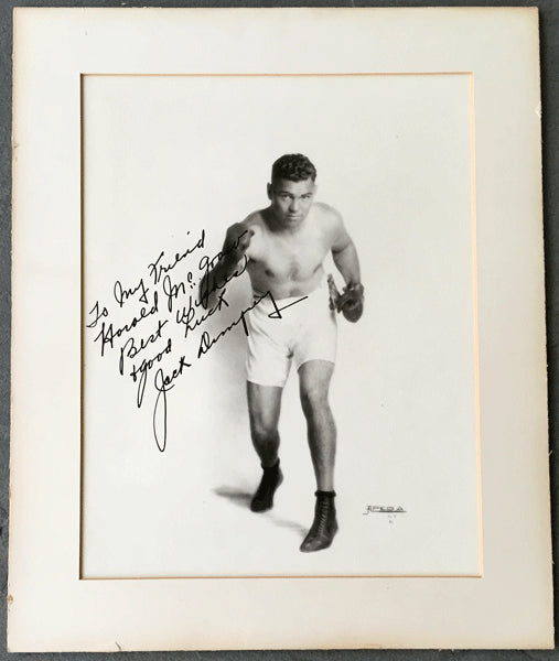 DEMPSEY, JACK VINTAGE SIGNED STUDIO PHOTO (1920'S)