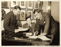 CARNERA, PRIMO-RAY IMPELLITIERE WIRE PHOTO (1935-SIGNING FOR FIGHT)