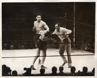 LOUIS, JOE-MAX SCHMELING II WIRE PHOTO (1938-NEAR END OF FIGHT)