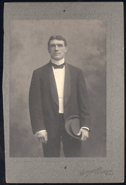 O'BRIEN, PHILADELPHIA JACK MOUNTED ANTIQUE PHOTO (AS CHAMPION)