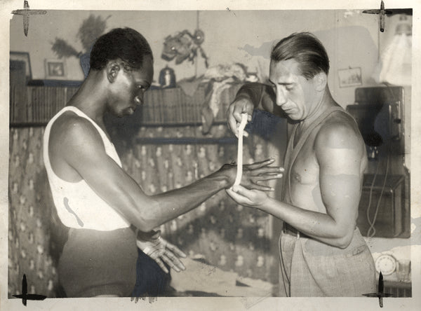 BROWN, PANAMA AL WIRE PHOTO (1937-TRAINING FOR REGIS)