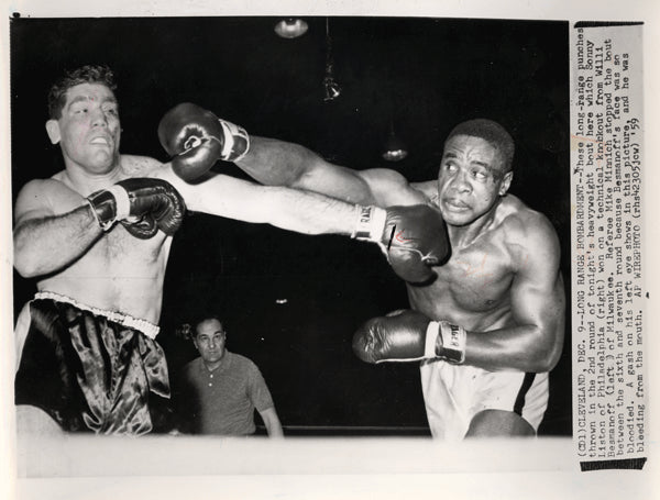 LISTON, SONNY-WILLIE BESMANOFF WIRE PHOTO (1959-2ND ROUND)