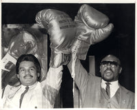 HAGLER, MARVIN-ROBERTO DURAN WIRE PHOTO (1983-ANNOUNCING THEIR FIGHT)