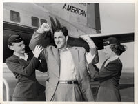 MARCIANO, ROCKY WIRE PHOTO (1953-ARRIVING IN NEW YORK TO SIGN FOR WALCOTT FIGHT)