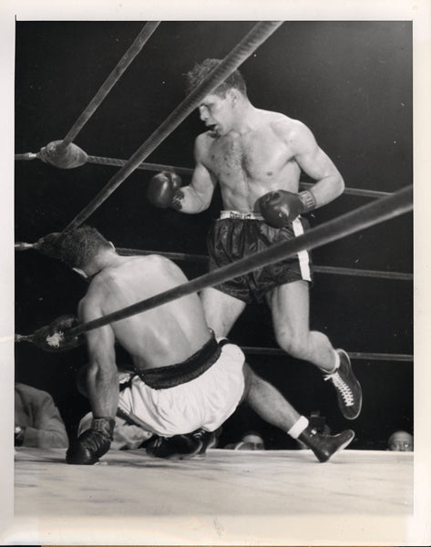 MARCIANO, ROCKY-ROLAND LA STARZA WIRE PHOTO (1953-10TH ROUND)