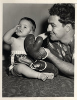 MARCIANO, ROCKY & DAUGHTER WIRE PHOTO (1954)