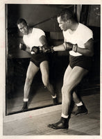 WILLIAMS, HOLMAN WIRE PHOTO (1946 IN PARIS FOR CERDAN FIGHT)