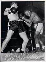 GIARDELLO, JOEY-HOLLY MIMS WIRE PHOTO (1959-10TH ROUND)