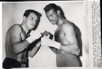 HART, SUGAR-RALPH DUPAS WIRE PHOTO (1958-SQUARING OFF)
