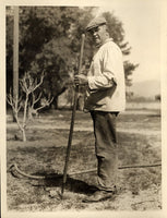 JEFFRIES, JAMES J. ORIGINAL WIRE PHOTO (CIRCA 1920'S AT HIS FARM)