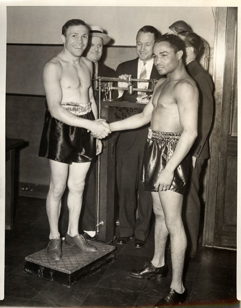 ARMSTRONG, HENRY-LOU AMBERS ORIGINAL WIRE PHOTO (1938-WEIGH IN)
