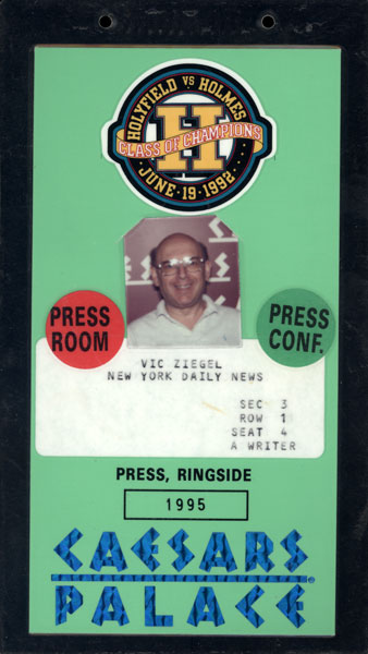 HOLYFIELD, EVANDER-LARRY HOLMES CREDENTIAL (1992)