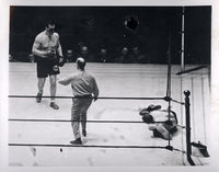 CARNERA, PRIMO-ERNIE SCHAAF WIRE PHOTO (1933-END OF FIGHT)