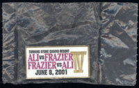 ALI. LAILA-JAQUI FRAZIER SOUVENIR PIN (IN ORIGINAL PACKAGE)