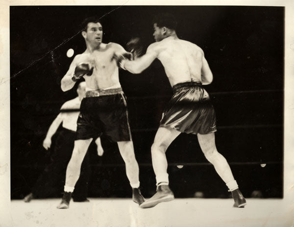 LOUIS, JOE-JIMMY BRADDOCK WIRE PHOTO (1937-7TH ROUND)