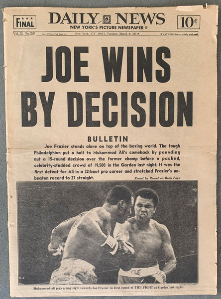 ALI, MUHAMMAD-JOE FRAZIER I NY DAILY NEWS NEWSPAPER (1971)