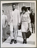 ALI< MUHAMMAD & WIFE SONJI RAY PRIOR TO ALI_LISTON II FIGHT (1965)