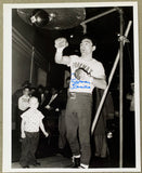 BASILIO, CARMEN SIGNED PHOTO (1956-TRAINING FOR SAXTON)