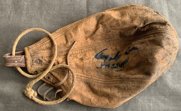 ALI, MUHAMMAD & JOE LOUIS SIGNED GLOVE – JO Sports Inc.