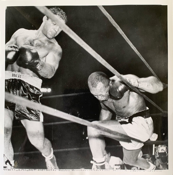 MARCIANO, ROCKY-JERSEY JOE WALCOTT I WIRE PHOTO (1952-END OF FIGHT)