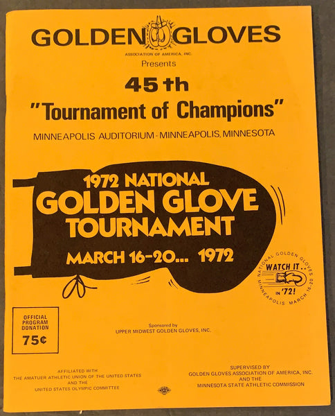 1972 NATIONAL GOLDEN GLOVES TOURNAMENT OFFICIAL PROGRAM (HOLMES, PRYOR, WEAVER, MARVIN JOHNSON, SEALES, BOBICK)