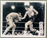 MONZON, CARLOS SIGNED ACTION PHOTOGRAPH (RODRIGO VALDES I FIGHT)