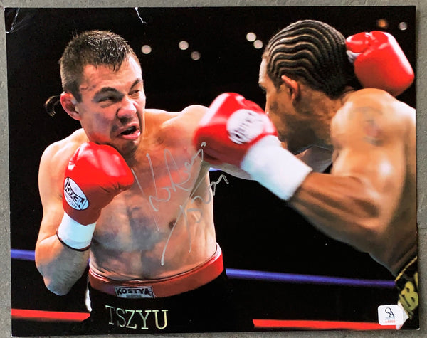 TSZYU, KOSTYA SIGNED PHOTO