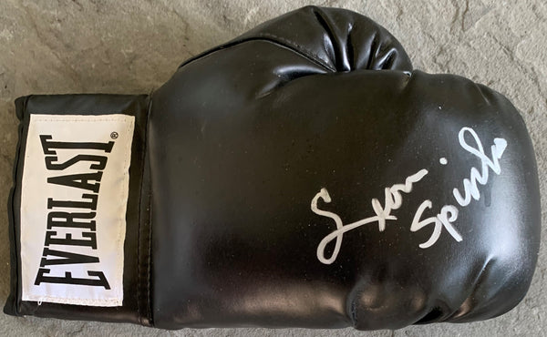 SPINKS, LEON SIGNED BOXING GLOVE (JSA AUTHENTICATED)